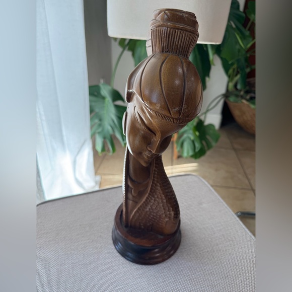 Vintage Hand-Carved Wooden Asian Woman Bust Sculpture – 11” - Picture 2 of 7